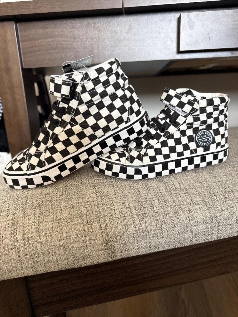 Rebel bro checkered shoes